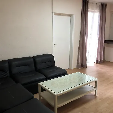 City Apartment شقة